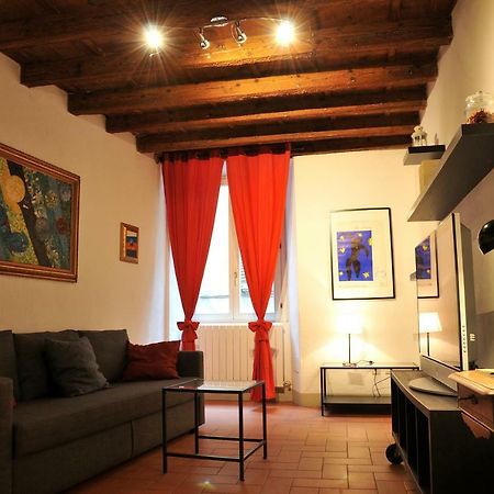 Feel - Arco Antico Apartment Bergamo Luaran gambar